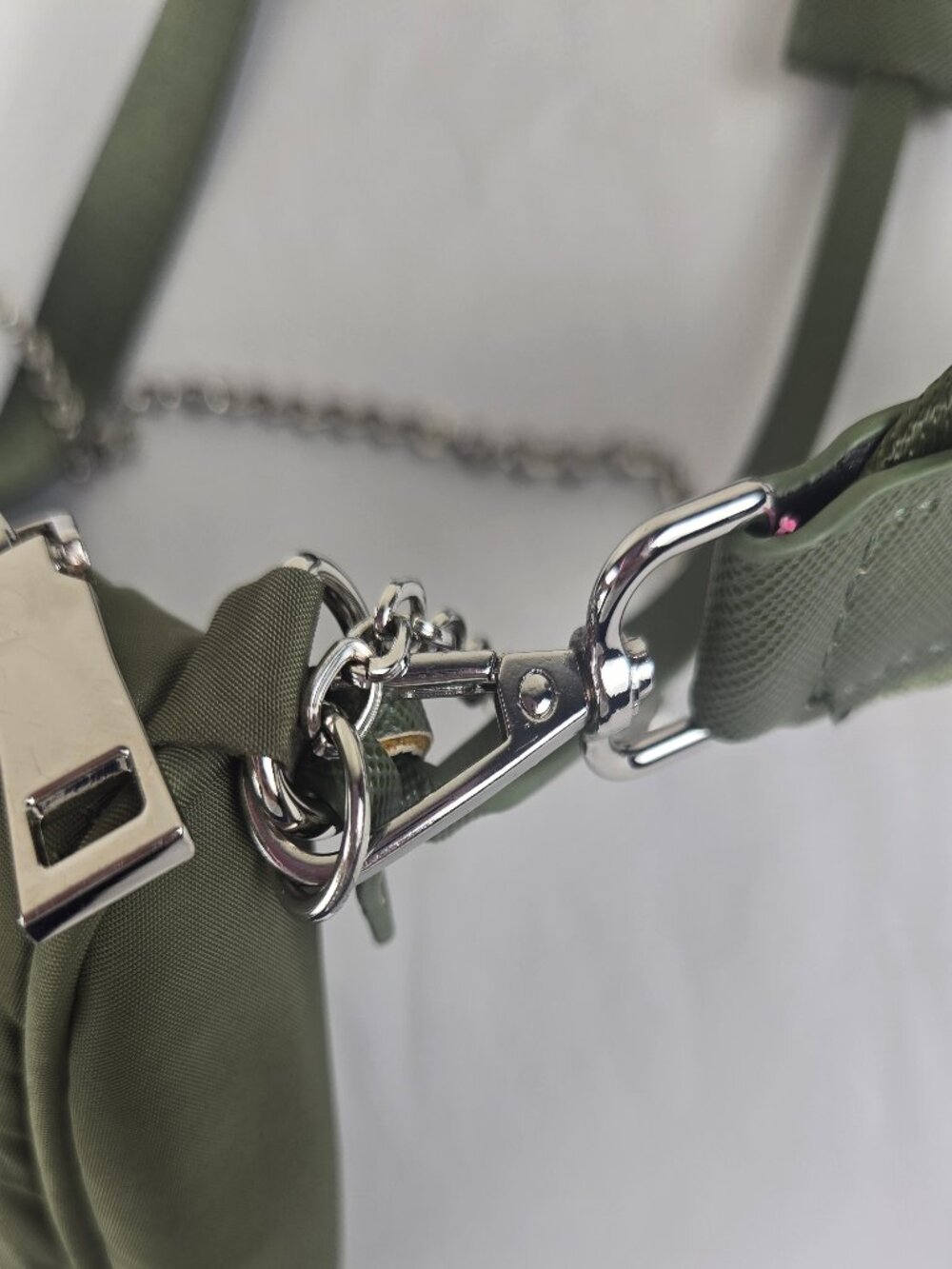 Olive Green NYlon Crossbody Bag Removable Pouch Canvas Adjustable Strap Chain - Picture 12 of 15